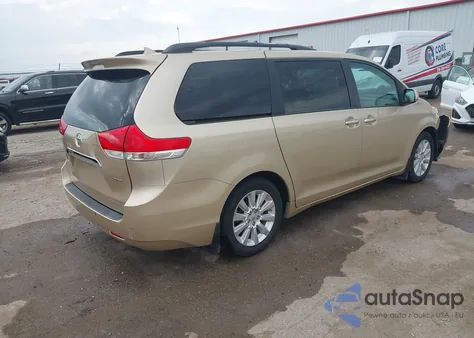 2011 Toyota Sienna Limited V6 z USA, uszkodzony, nr VIN 5TDYK3DC1BS115239